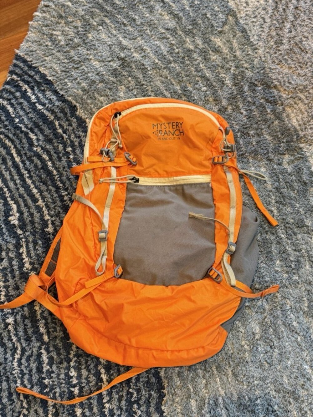 Mystery Ranch In and Out 19 Backpack Bag Hunter Orange